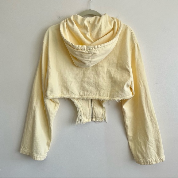 Zara Cropped Jean jacket pale light butter yellow asymmetrical zip flare hooded - Picture 3 of 9